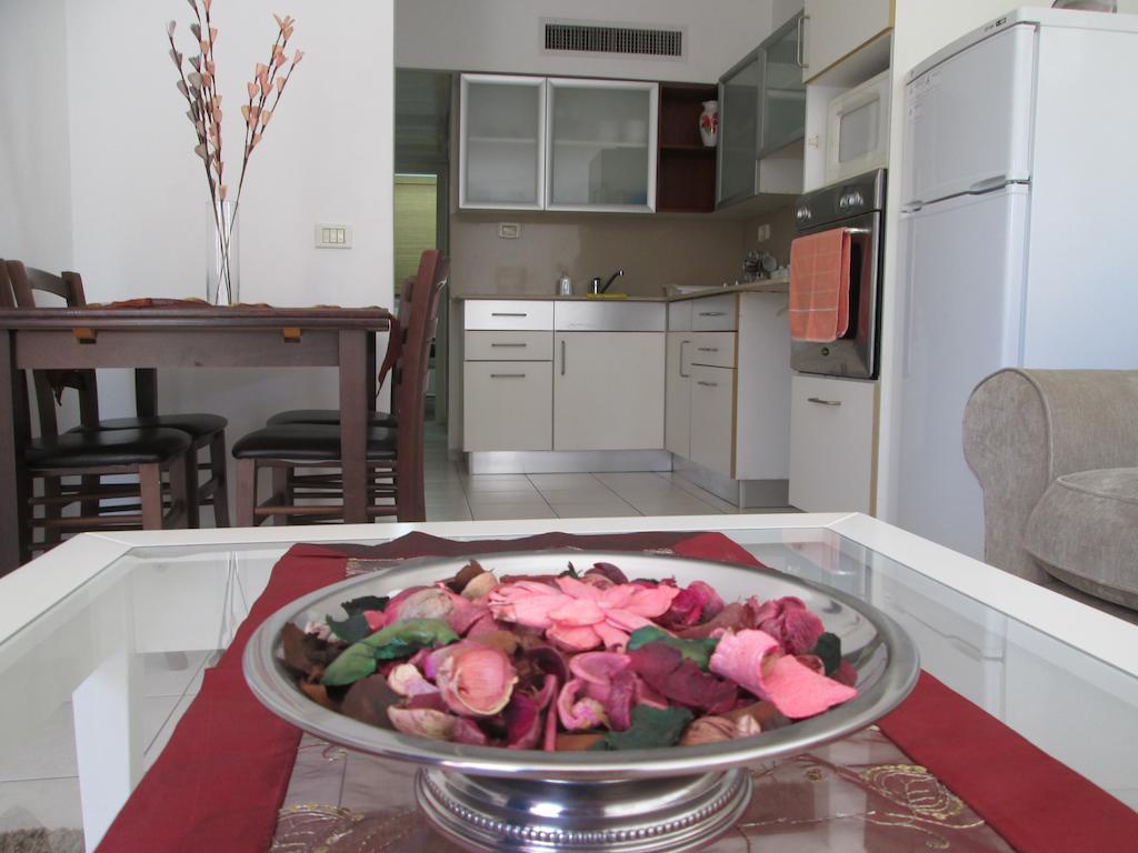 Michelle Suites Herzelia Pituach Phòng bức ảnh
