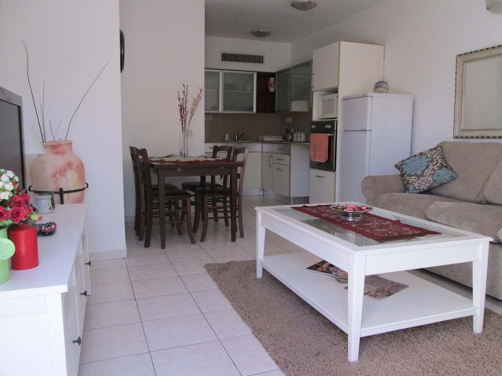 Michelle Suites Herzelia Pituach Phòng bức ảnh